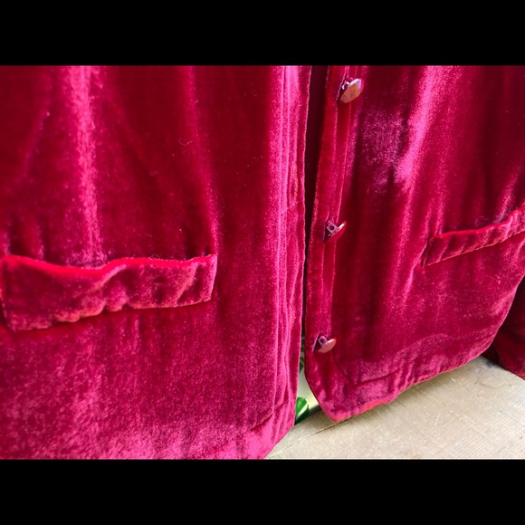 Red Velvet 90s Blazer - Picture 4 of 5